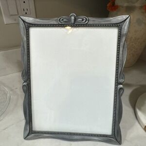 Vtg The Weston Gallery Silver Table Top Metal Ornate Picture 7 x 9.5 Easel Frame